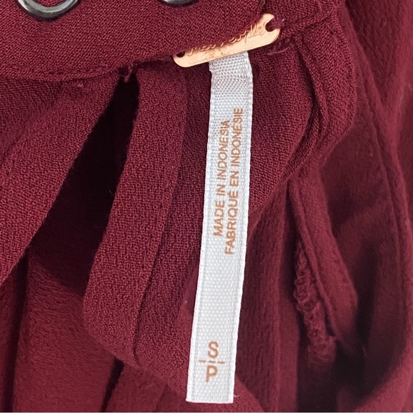 Free People Womens Drift Away Cold Shoulder Tunic Top S Burgundy Whimsigoth‎ - Picture 9 of 10